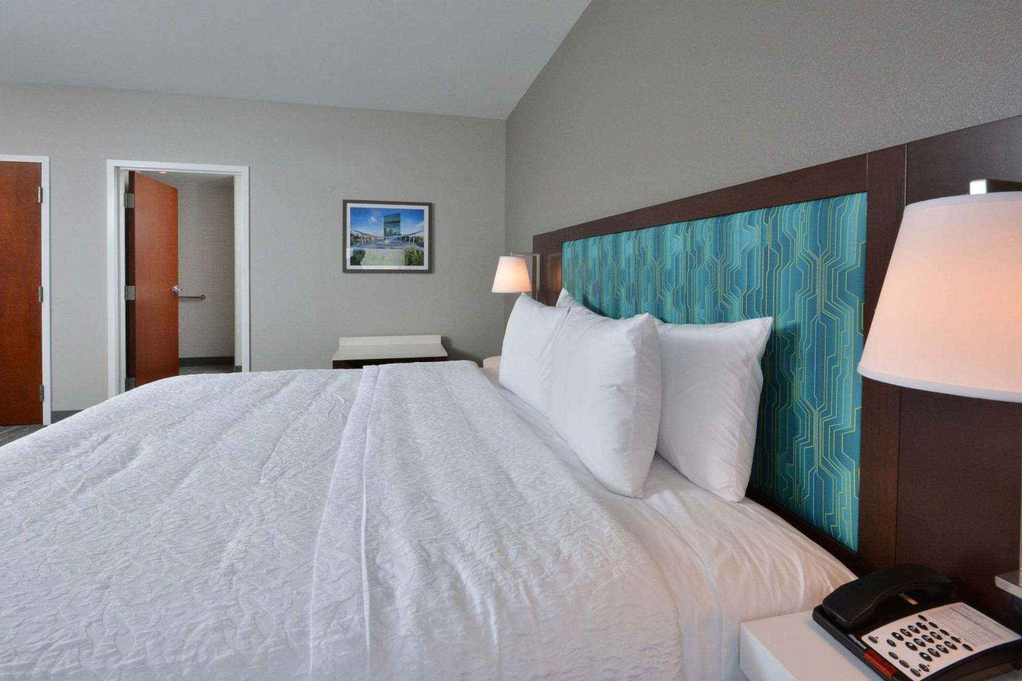 Hampton Inn & Suites Charlotte North I 485 Zewnętrze zdjęcie
