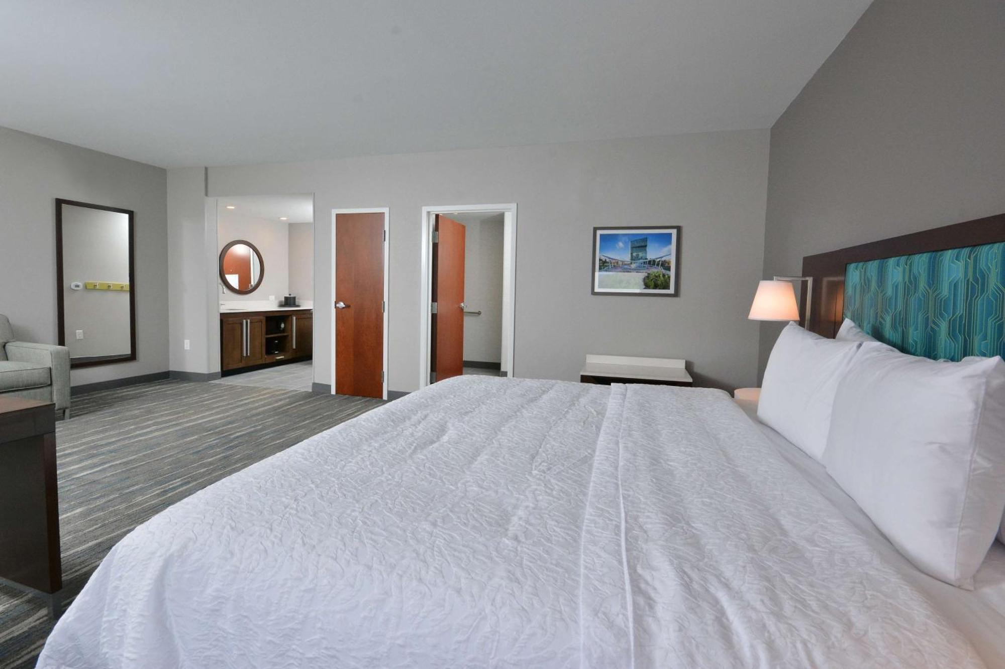 Hampton Inn & Suites Charlotte North I 485 Zewnętrze zdjęcie
